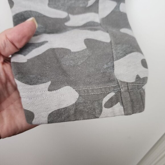 OshKosh B'gosh Relaxed Fit Pull-On Joggers Gray Camo Print Big Boys Size 12 - Picture 3 of 8